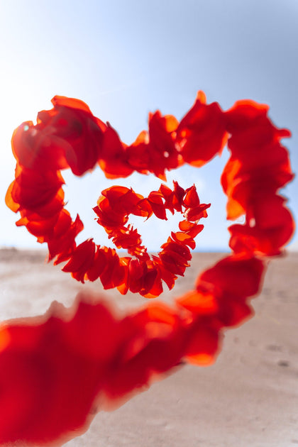 Weekly Eczema News Report 02/14/2023: Hearts on Valentine's Day, Love Physiology, The Kiss, Love at First Sight, and the Love Potion